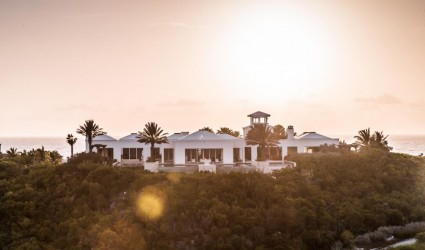 Over Yonder Cay | Bahamas
