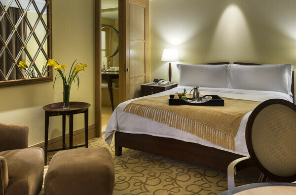 The Fullerton Hotel Singapore Shoppossessme