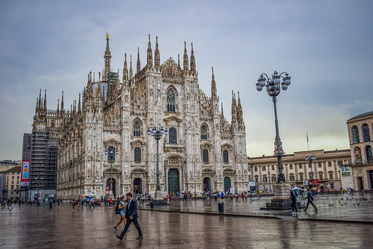 Car Hire Milan