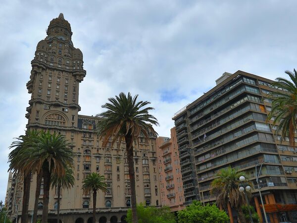 Car Hire Montevideo