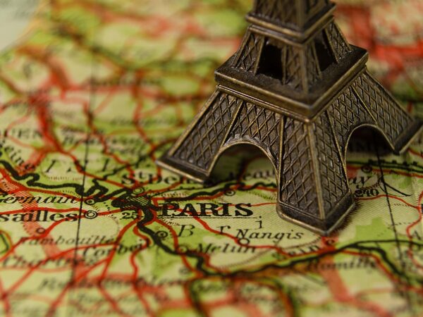 Car Hire Paris